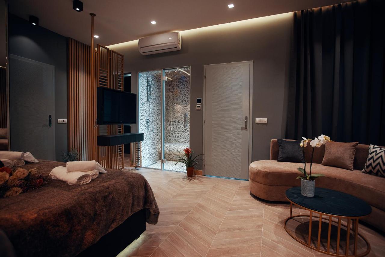 Monza Mirror Apartment Кикинда Экстерьер фото